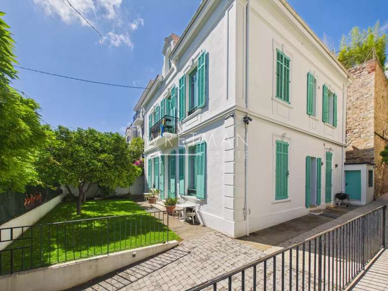 Villa Cannes - 9 bedrooms - 242m²