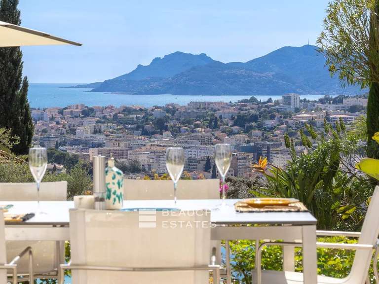 Villa with Sea view Cannes - 5 bedrooms - 400m²