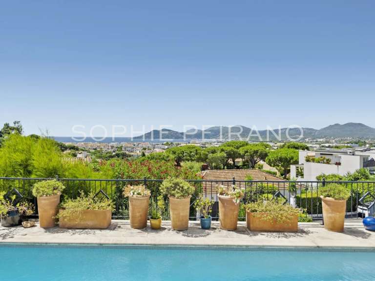 Villa Cannes - 5 chambres - 240m²