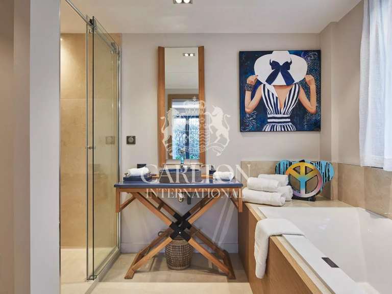 Villa with Sea view Cannes - 5 bedrooms - 339m²