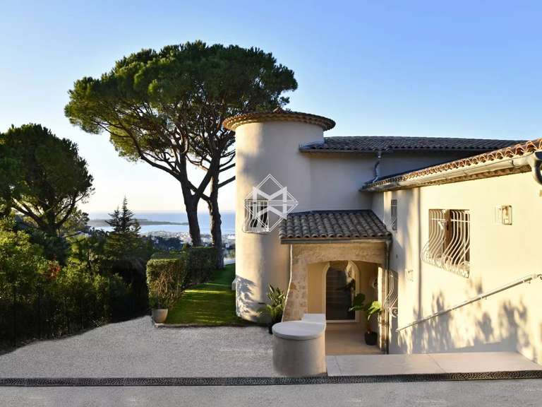 Villa with Sea view Cannes - 8 bedrooms - 450m²