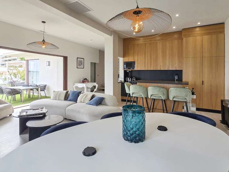 Villa avec Vue sur mer Cannes - 5 chambres - 166m²