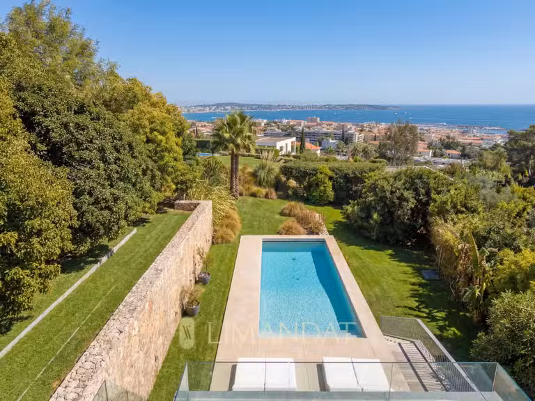 Villa with Sea view Cannes - 4 bedrooms - 220m²
