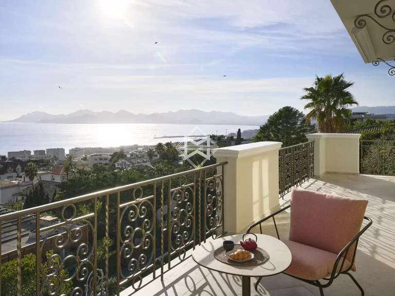 Villa Cannes - 5 bedrooms - 450m²
