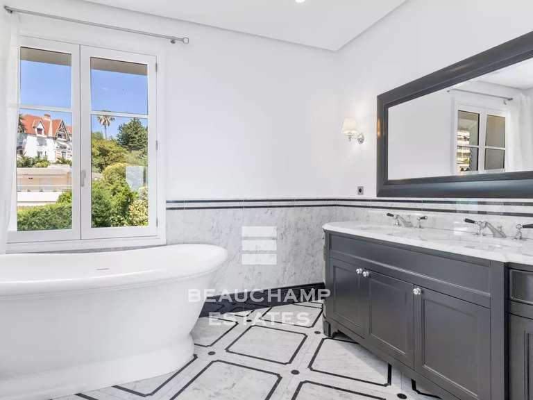 Villa with Sea view Cannes - 6 bedrooms - 450m²