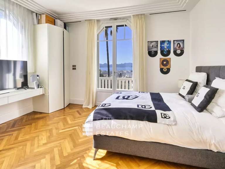 Villa with Sea view Cannes - 6 bedrooms - 500m²