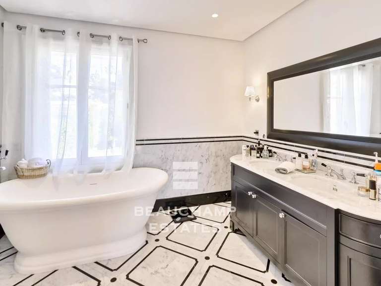 Villa with Sea view Cannes - 6 bedrooms - 450m²