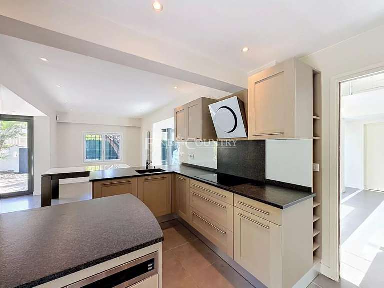 Villa Cannes - 5 chambres - 163m²