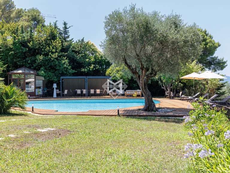 Villa Cannes - 5 chambres - 384m²