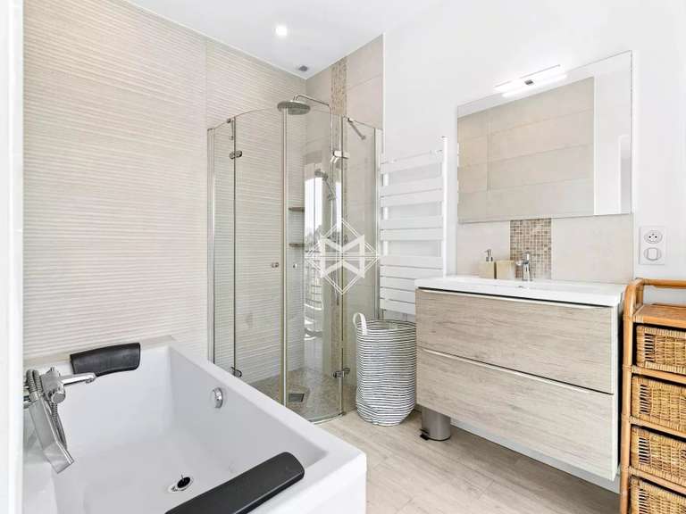 Villa Cannes - 5 chambres - 225m²