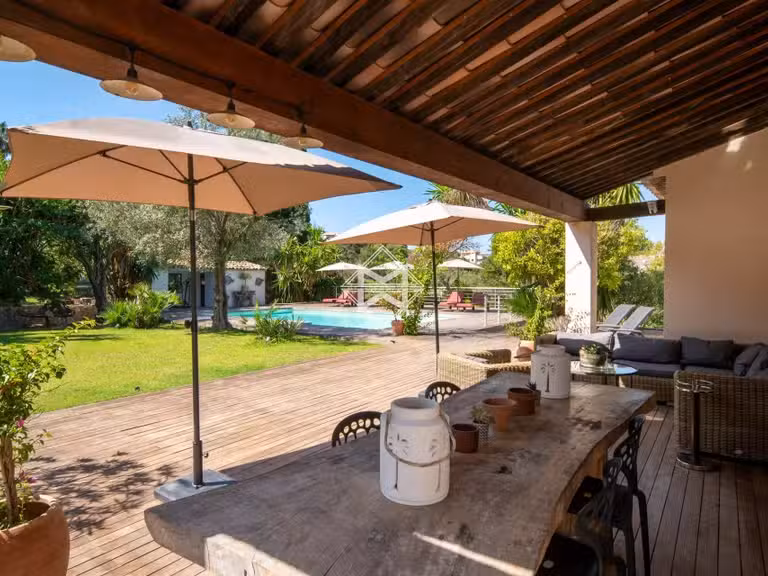 Villa Cannes - 5 chambres - 232m²