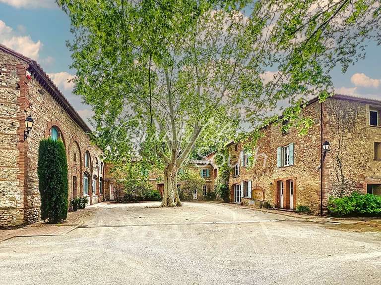 Maison Canohès - 11 chambres - 750m²