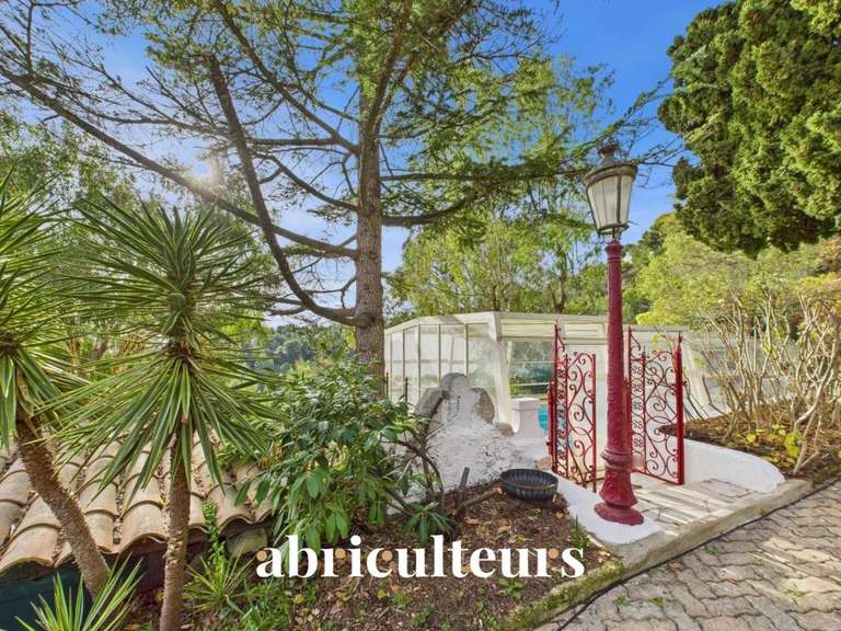 Maison Cantaron - 5 chambres - 223m²