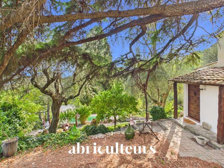 Maison Cantaron - 5 chambres - 223m²