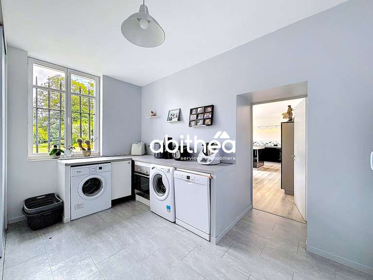 House Cantin - 6 bedrooms - 331m²