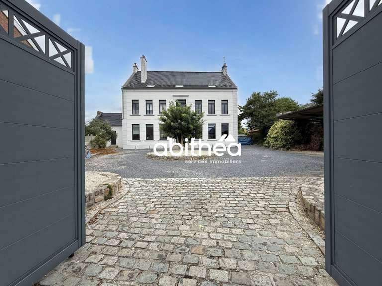 House Cantin - 6 bedrooms - 331m²