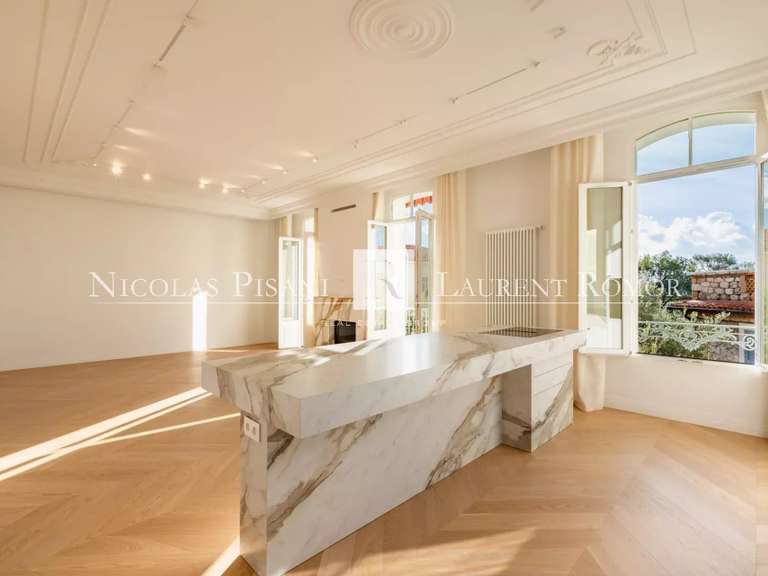 Appartement Cap-d'Ail - 150m²