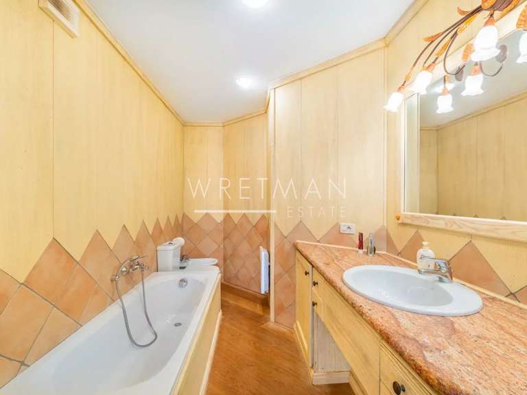 Apartment Cap-d'Ail - 5 bedrooms - 144m²