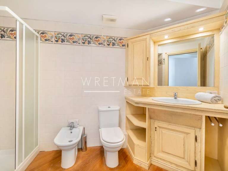 Apartment Cap-d'Ail - 5 bedrooms - 144m²