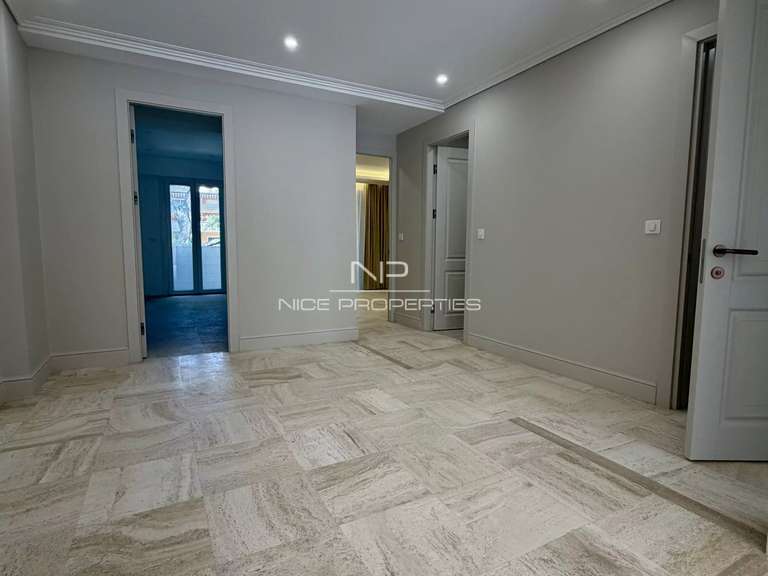 Appartement Cap-d'Ail - 2 chambres - 92m²