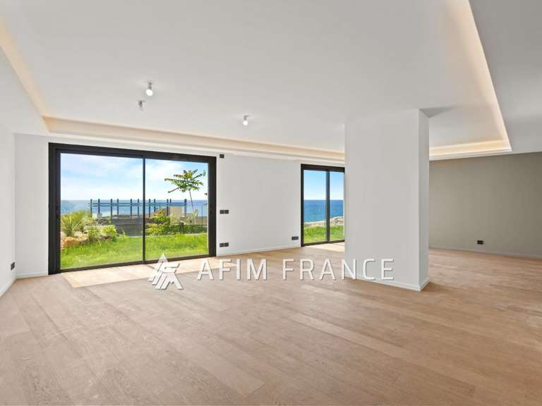 Apartment with Sea view Cap-d'Ail - 4 bedrooms - 183m²