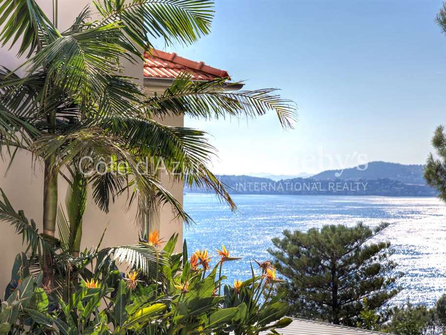 Mansion Cap-d'Ail