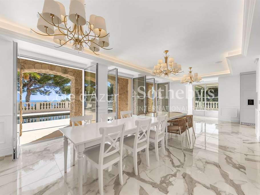 Mansion Cap-d'Ail