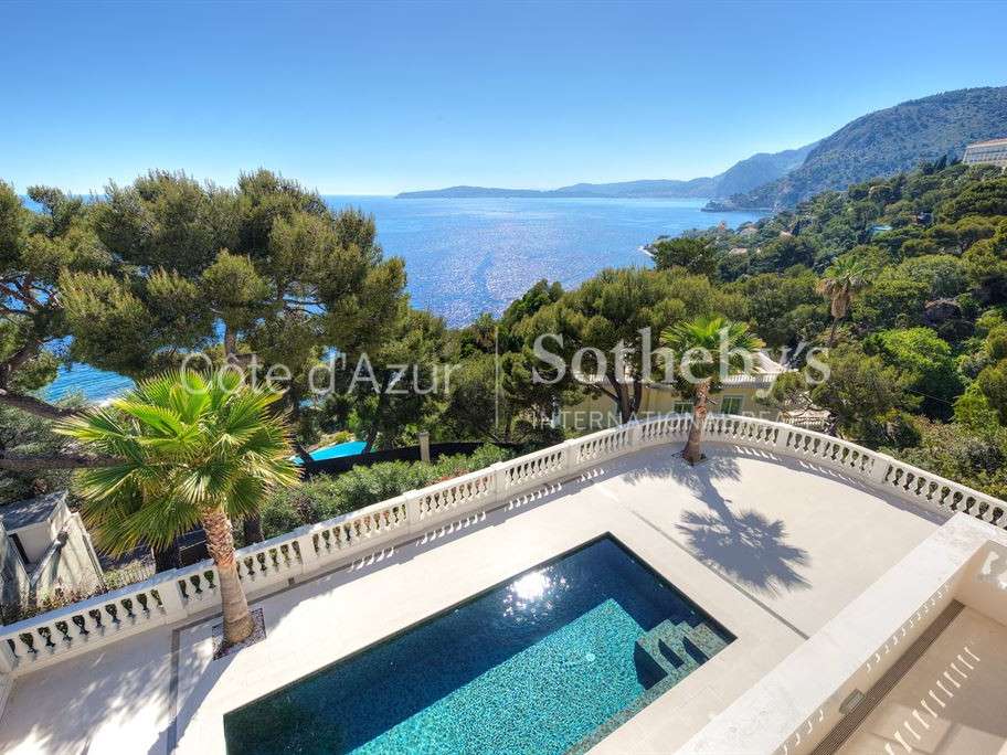 Mansion Cap-d'Ail