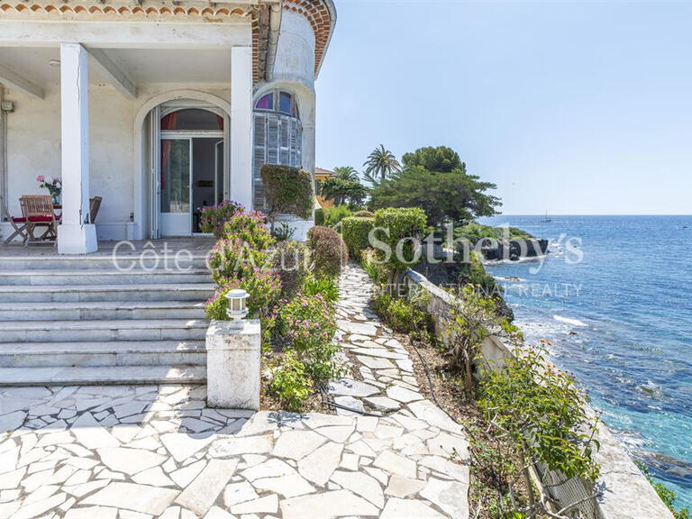 Sale House Cap-d'Ail - 7 bedrooms