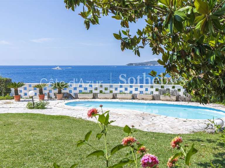 Maison Cap-d'Ail - 7 chambres - 390m²