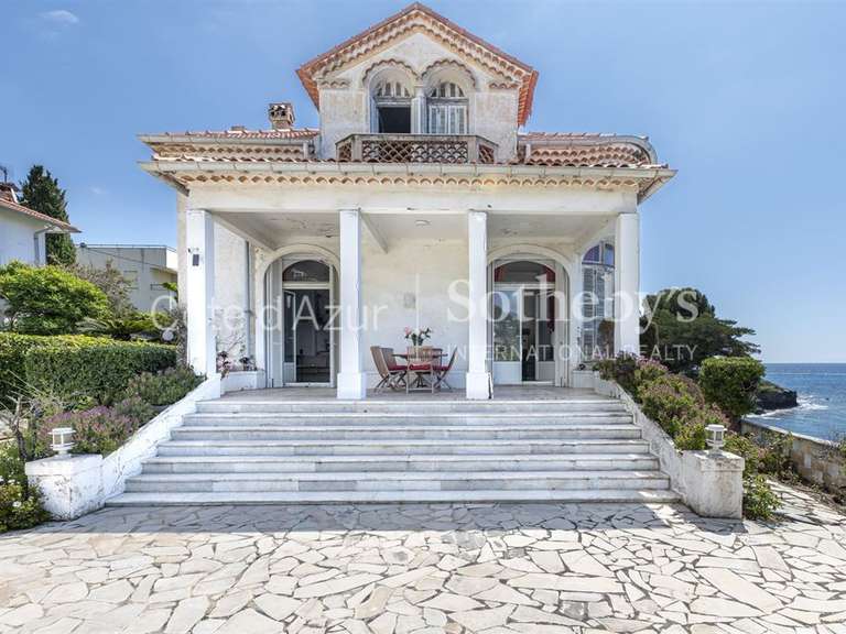Maison Cap-d'Ail - 7 chambres - 390m²