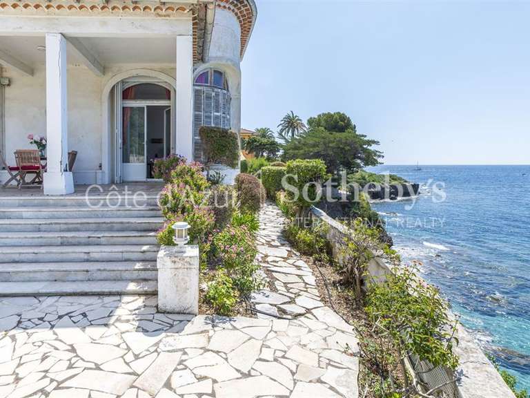 Maison Cap-d'Ail - 7 chambres - 390m²