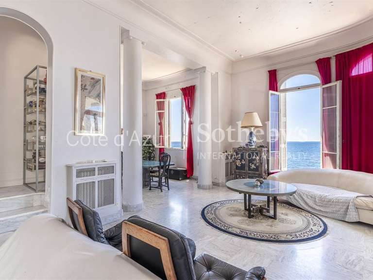 Maison Cap-d'Ail - 7 chambres - 390m²