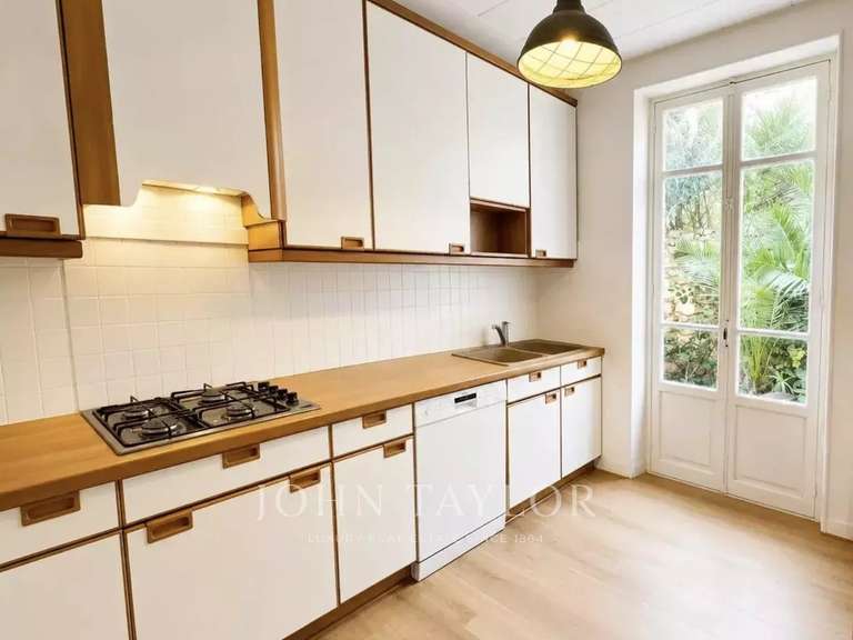Maison Cap-d'Ail - 5 chambres - 170m²