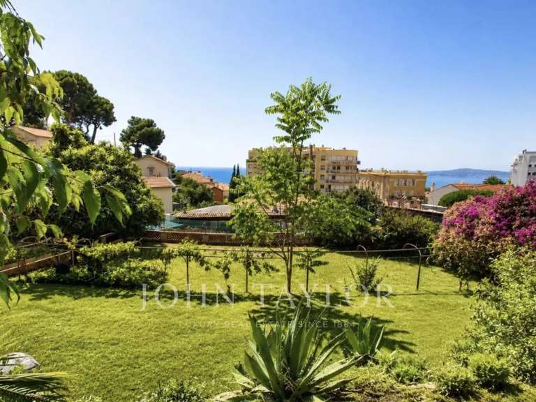 Maison Cap-d'Ail - 5 chambres - 170m²