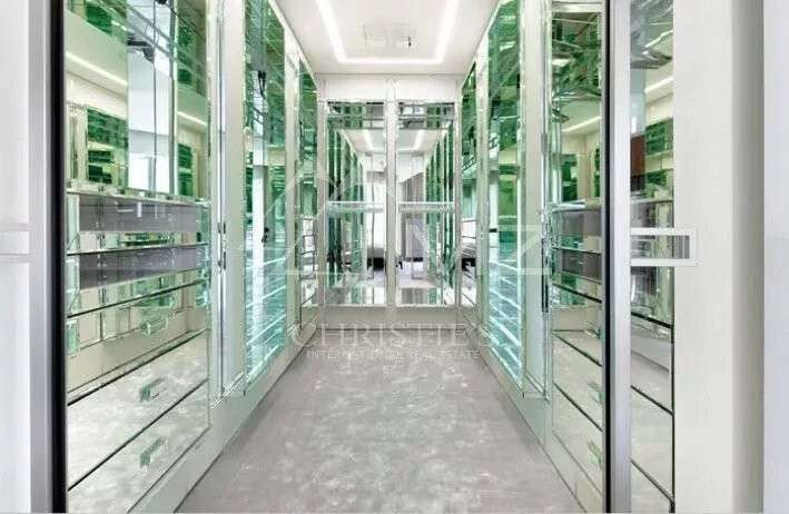 Villa Cap-d'Ail - 7 chambres - 590m²