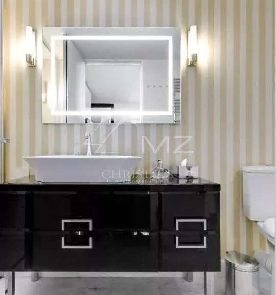 Villa Cap-d'Ail - 7 chambres - 590m²