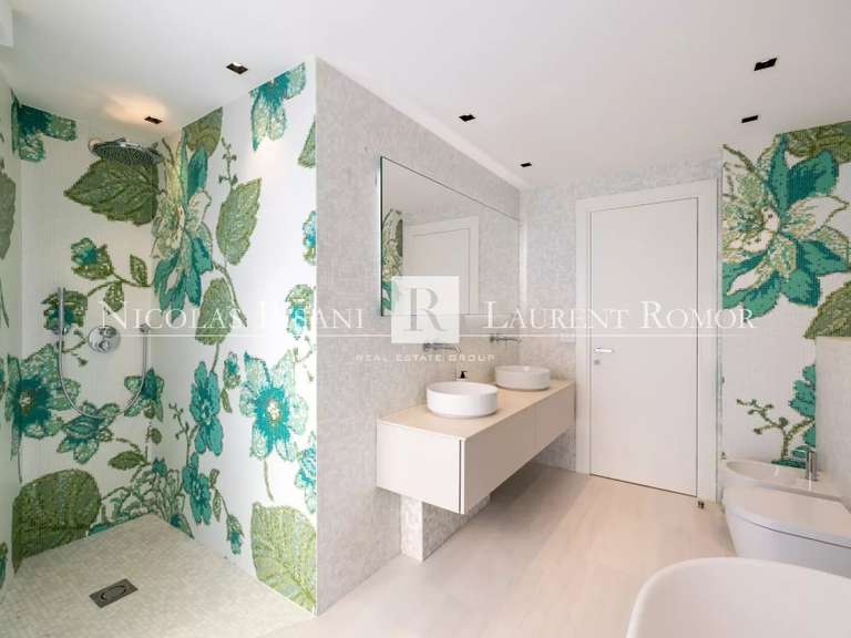 Villa Cap-d'Ail - 4 chambres - 400m²