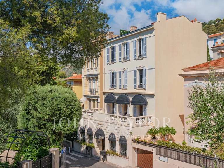 Villa Cap-d'Ail - 14 chambres - 480m²