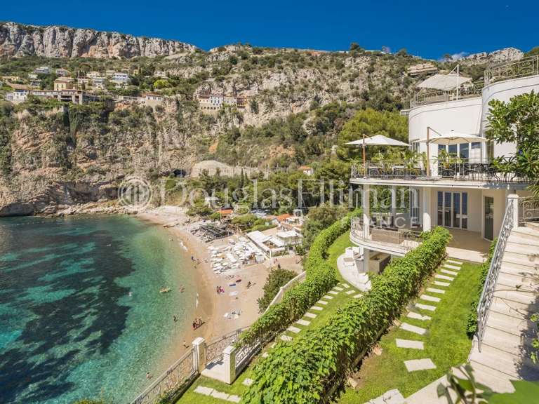 Villa Cap-d'Ail - 7 chambres - 588m²