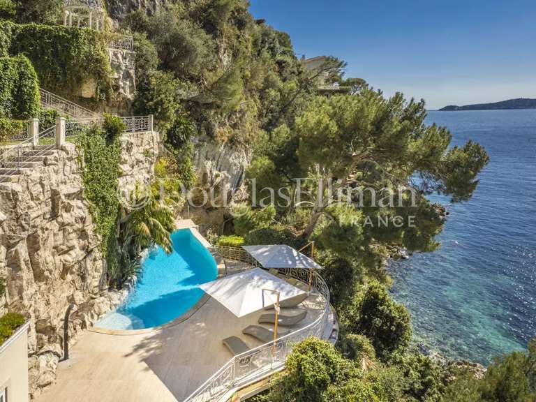 Villa Cap-d'Ail - 7 chambres - 588m²
