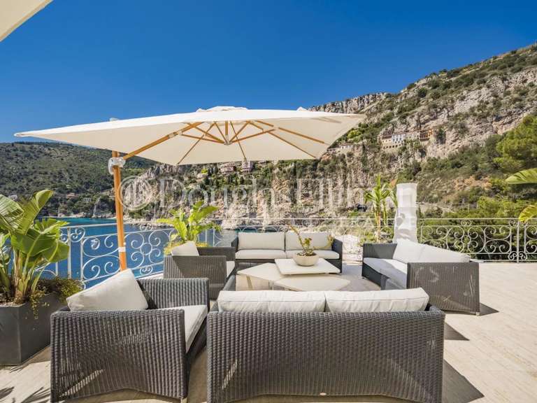 Villa Cap-d'Ail - 7 chambres - 588m²