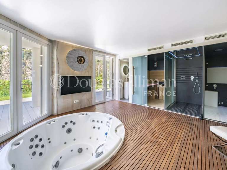 Villa Cap-d'Ail - 7 chambres - 588m²