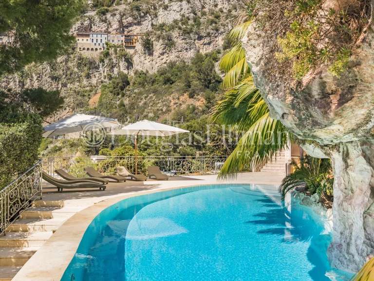 Villa Cap-d'Ail - 7 chambres - 588m²