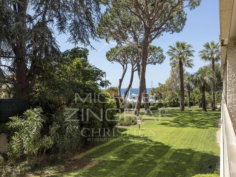 Sale Apartment with Sea view cap-d-antibes - 4 bedrooms