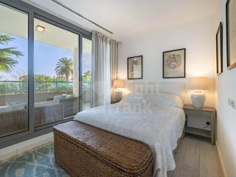 Sale Apartment with Sea view cap-d-antibes - 2 bedrooms