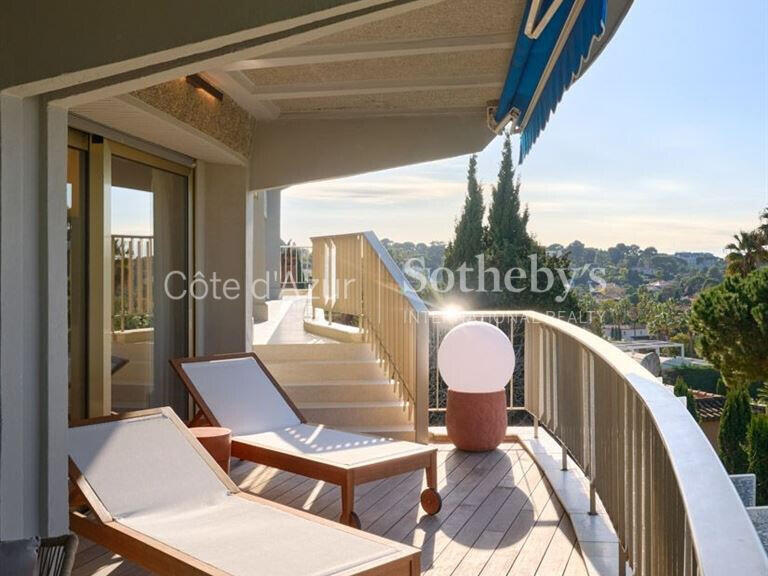 Appartement Cap-d-antibes - 5 chambres - 281m²
