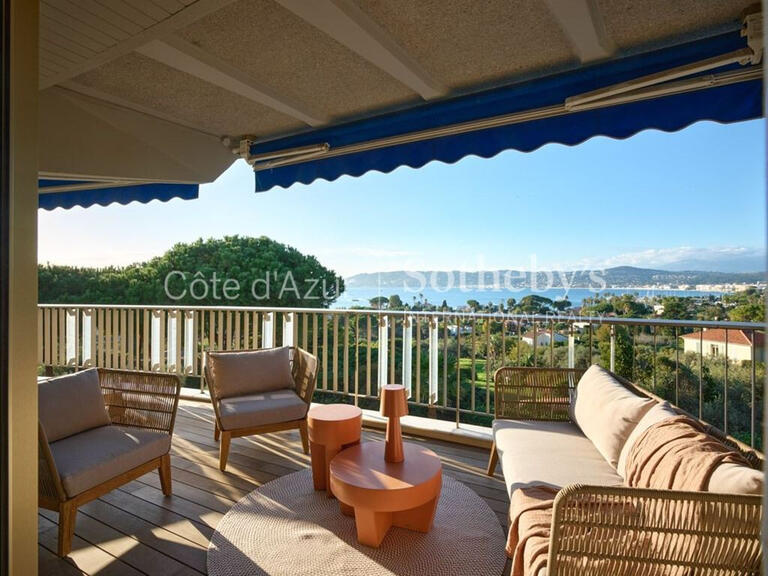 Appartement Cap-d-antibes - 5 chambres - 281m²