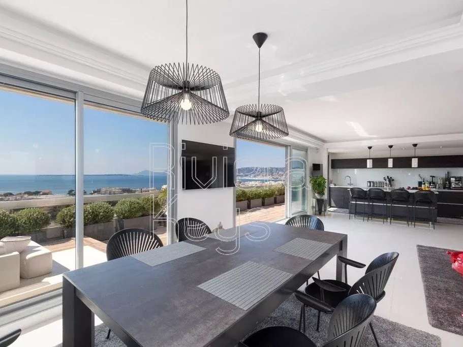 Apartment cap-d-antibes