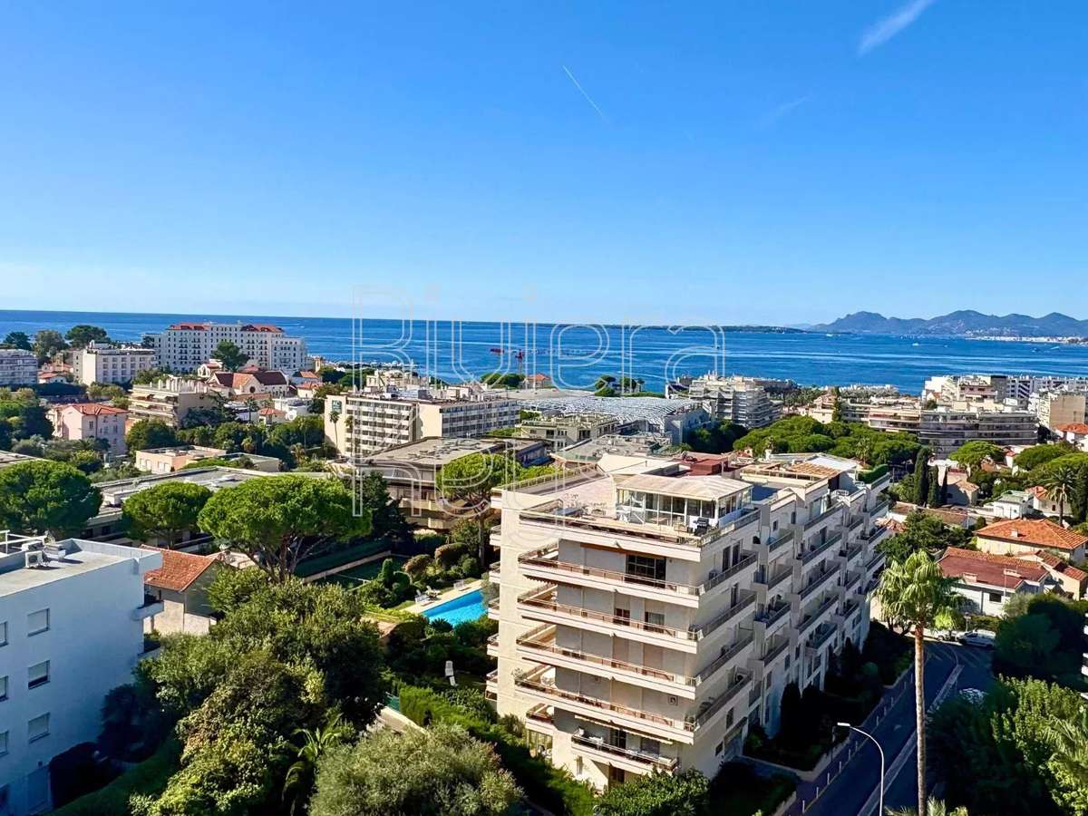 Apartment cap-d-antibes